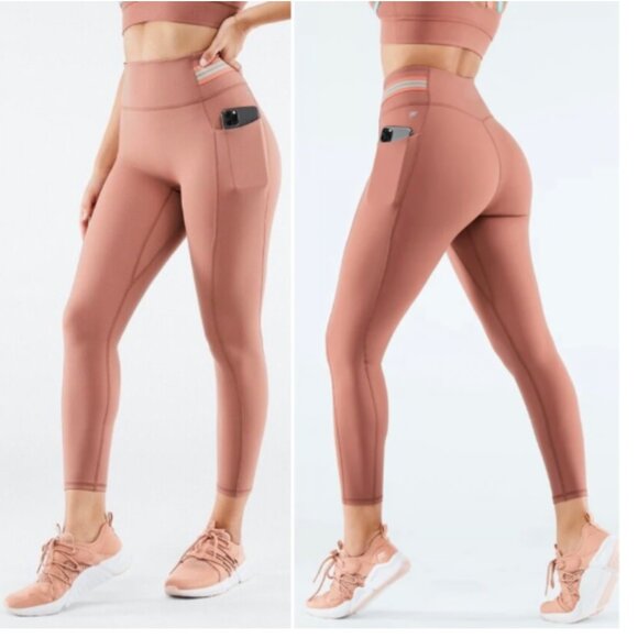 NWT Fabletics High Waisted Motion365 7/8 Leggings Rust Size L - Picture 1 of 7